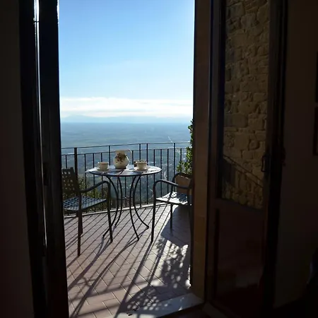 Apartment Donnaberarda