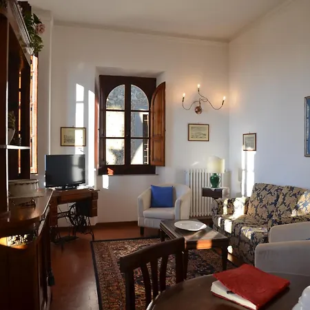 Donnaberarda Apartment Cortona
